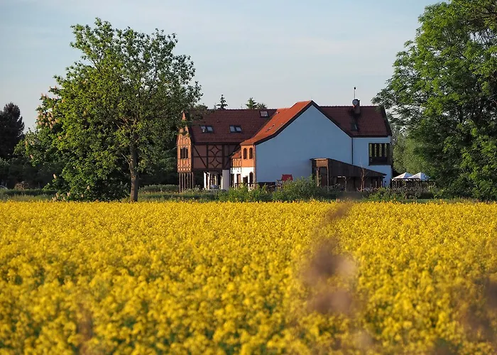 Herberg Folwark Zulawski *